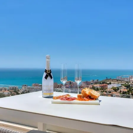 Penthouse With Ocean & City View Fuengirola
